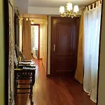 La Casa De Lorenzo La Guardia