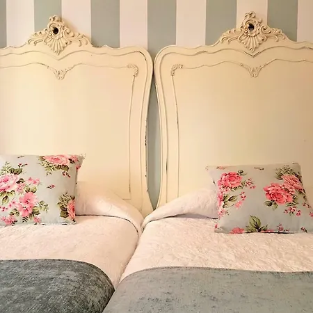 La Casa De Lorenzo Laguardia